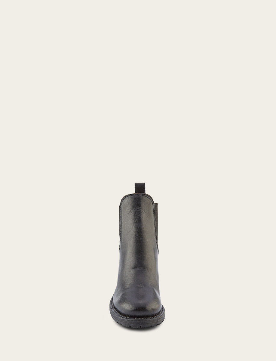 Women's Black Sabrina Chelsea Boots