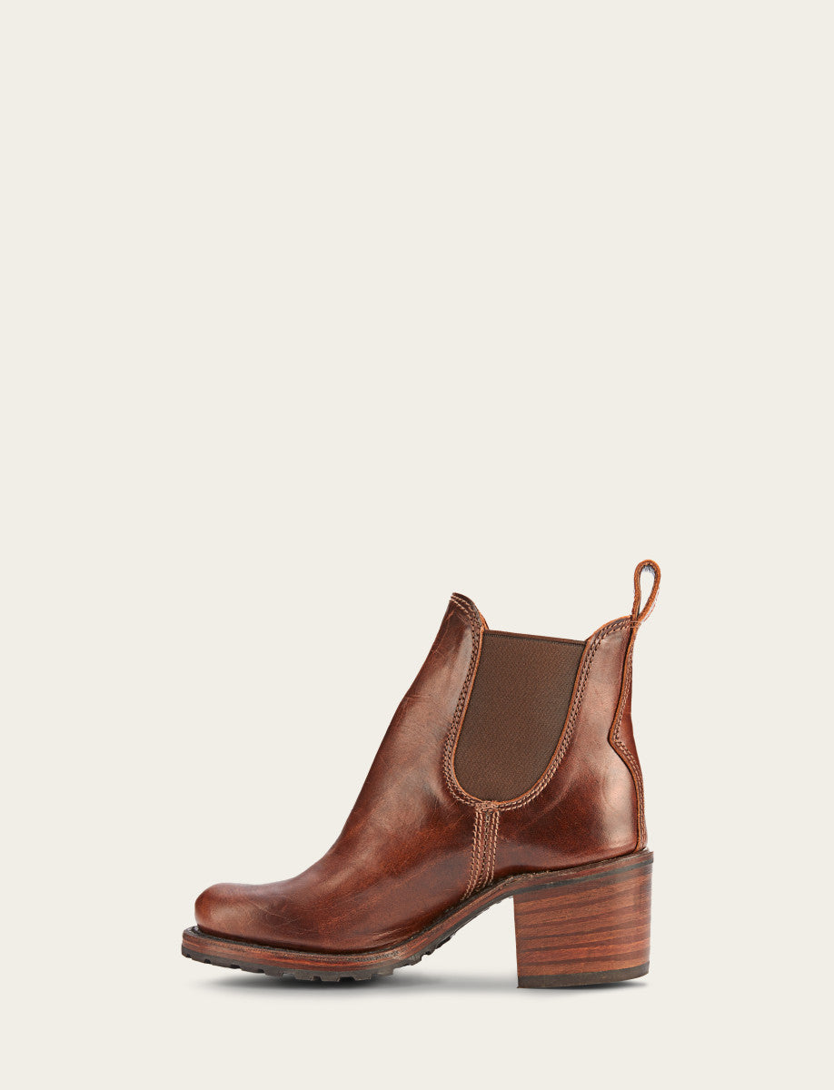 Women's Cognac Sabrina Chelsea Boots