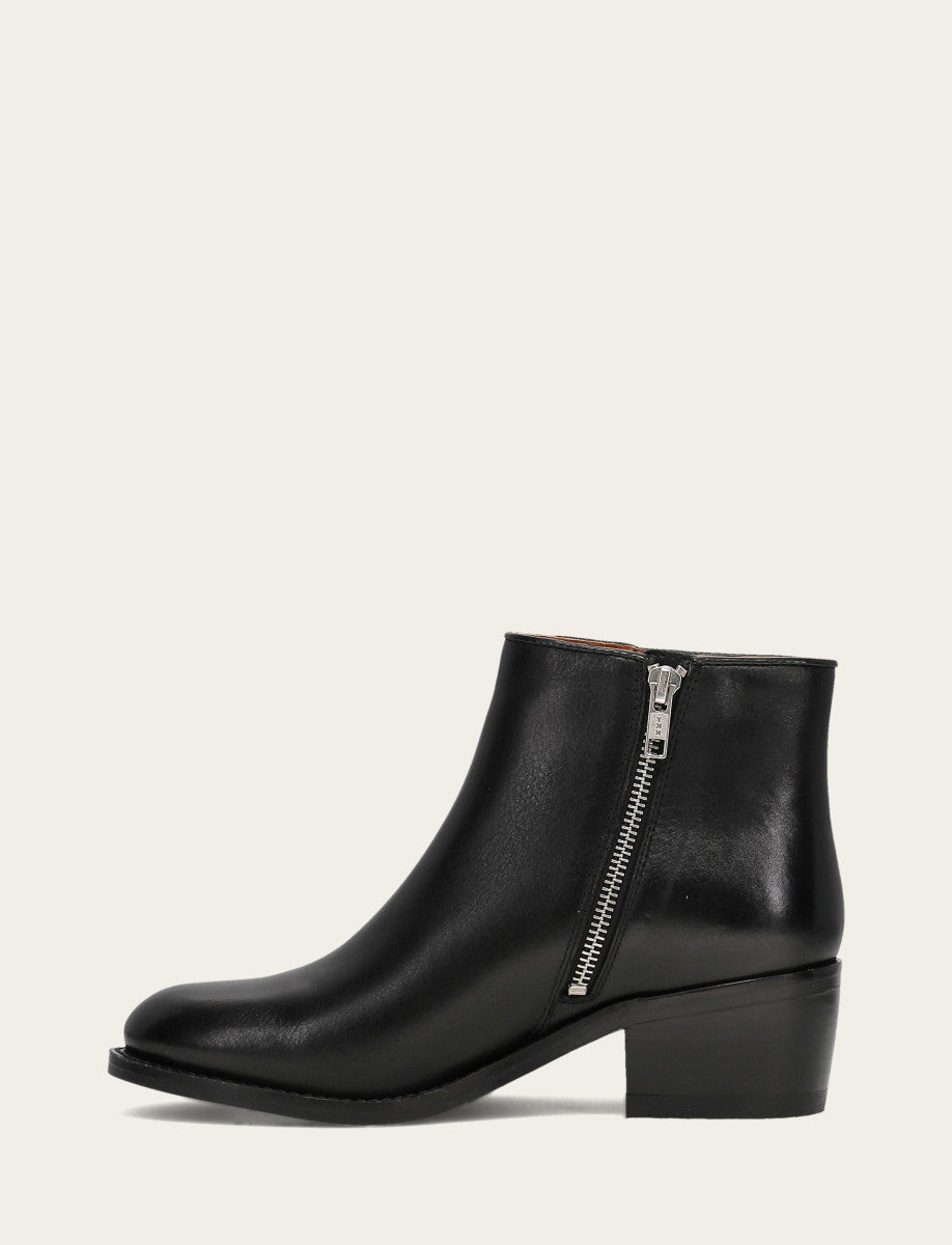 Women's Black Carson 2 Piping Booties