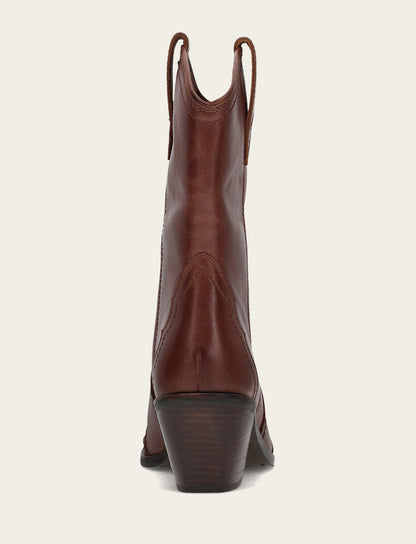 Women's Saddle Sara Wingtip Stud Western Boots