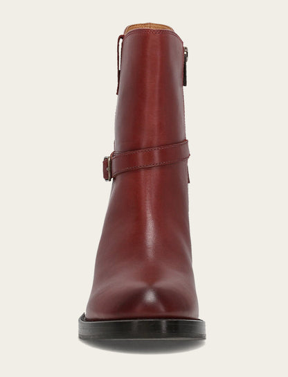 Women's Cranberry Rylee Belted Inside Zip Boot