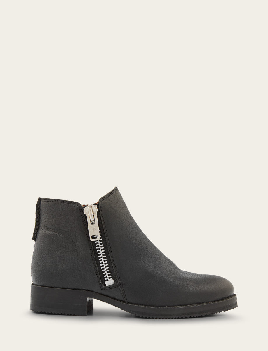 Women's Black Madison Moto Shooties