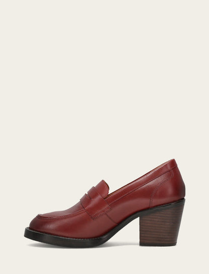 Women's Cranberry Rylee Loafer