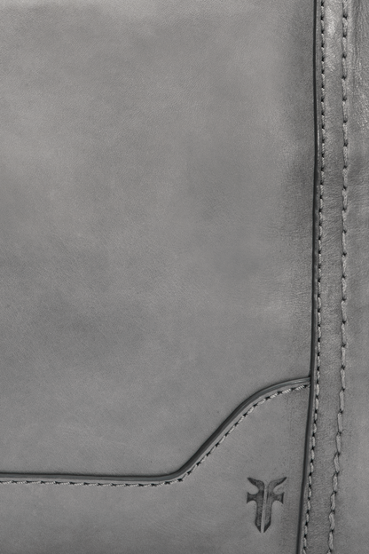 Melissa Zip Crossbody in Shadow